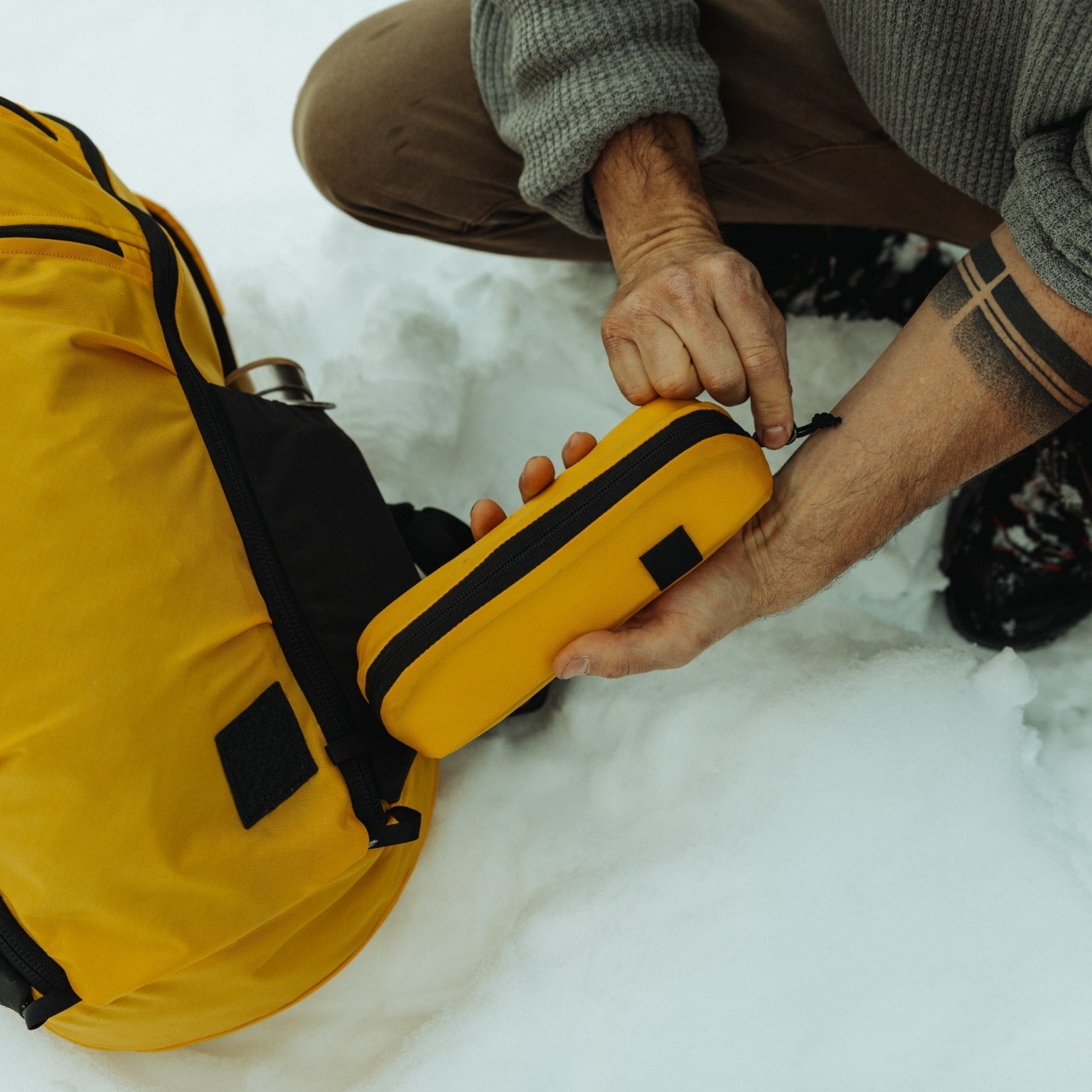 Civic Access Pouch 0.5L - Storming Gravity