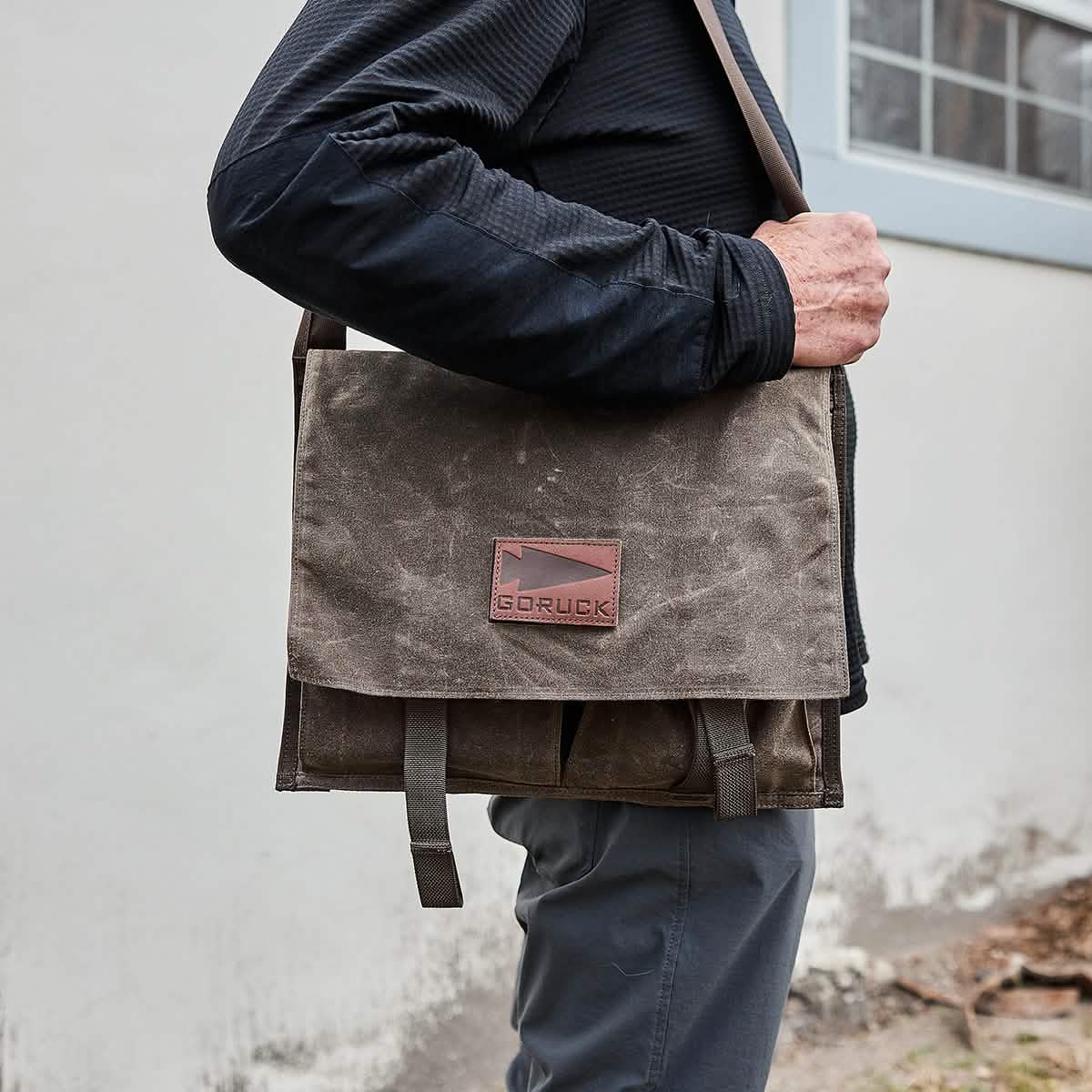 Claymore Sling - Waxed Canvas - Storming Gravity